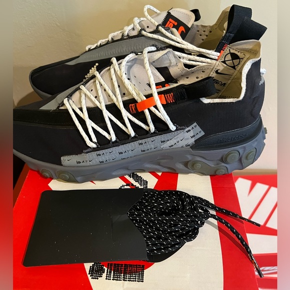 Nike React Runner Mid WR ISPA new with original box & extra shoe laces - Picture 3 of 6